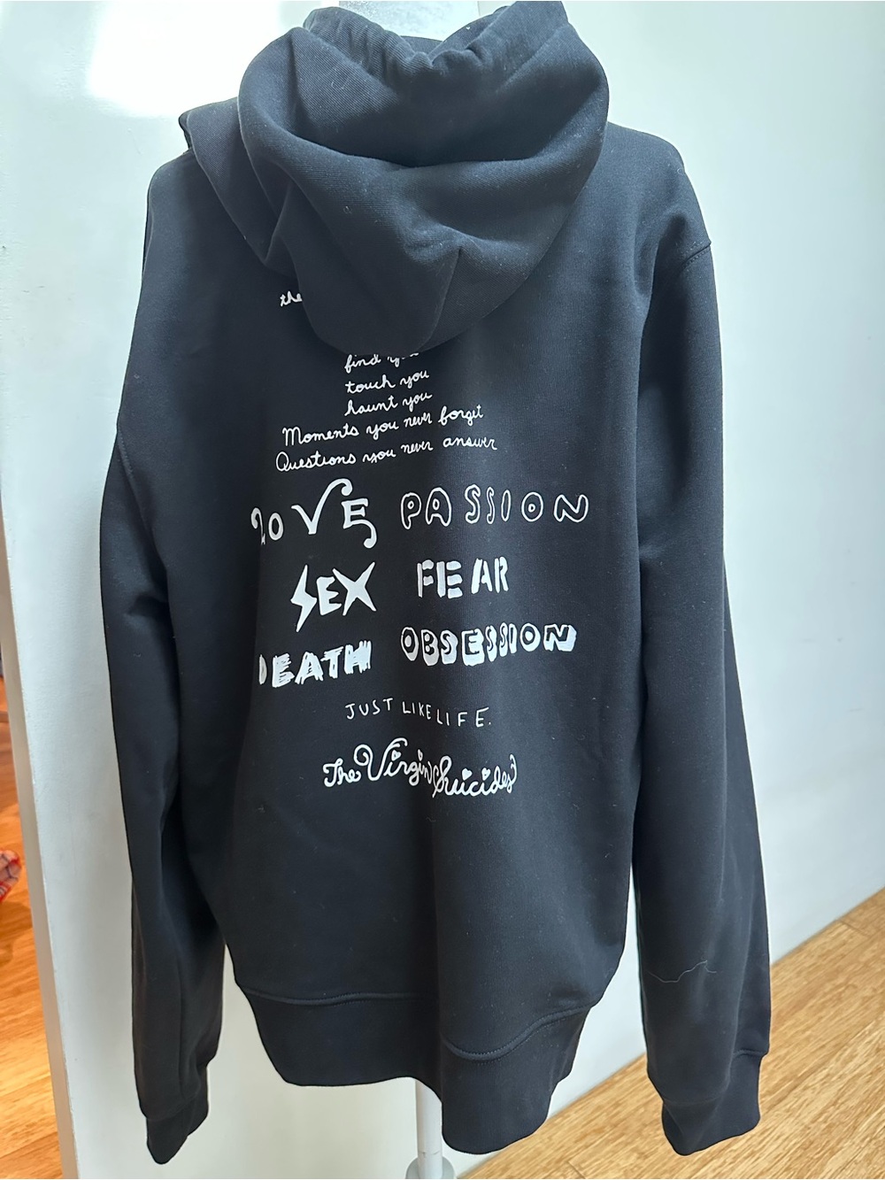Heaven by Marc Jacobs The Virgin Suicides Black Hoodie XXL RARE - Picture 2 of 5